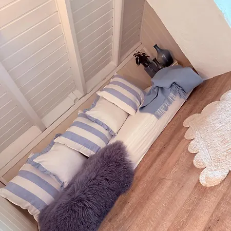 Cozy Seaside Cabin In The Heart Of Bud דירה *